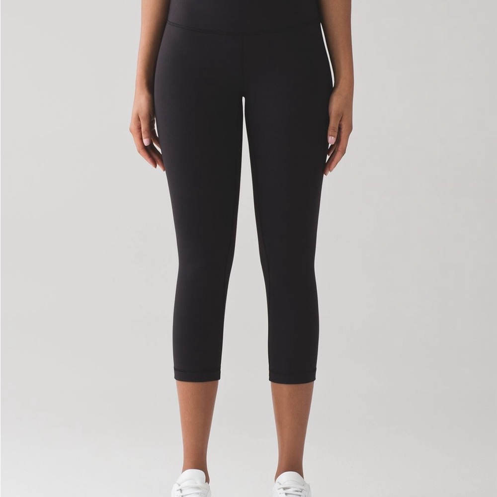 Lululemon Wunder Under Crop (Hi-Rise) *Full-On Luon 21"